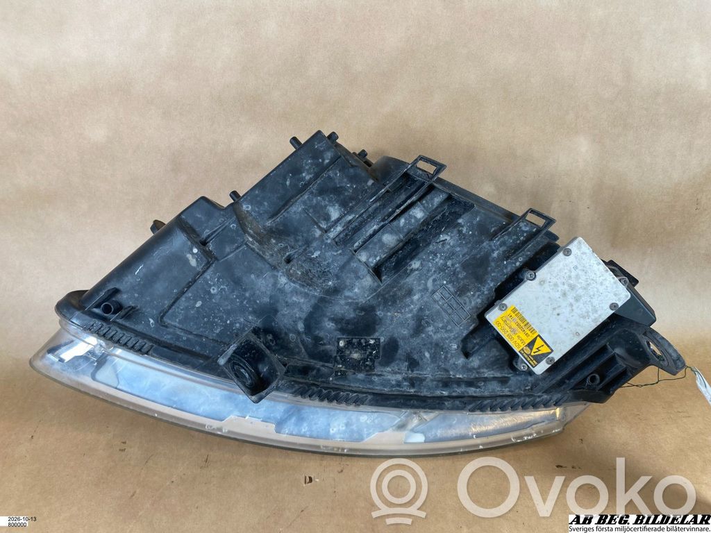 Audi A6 S6 C6 4F Priekšējais lukturis 