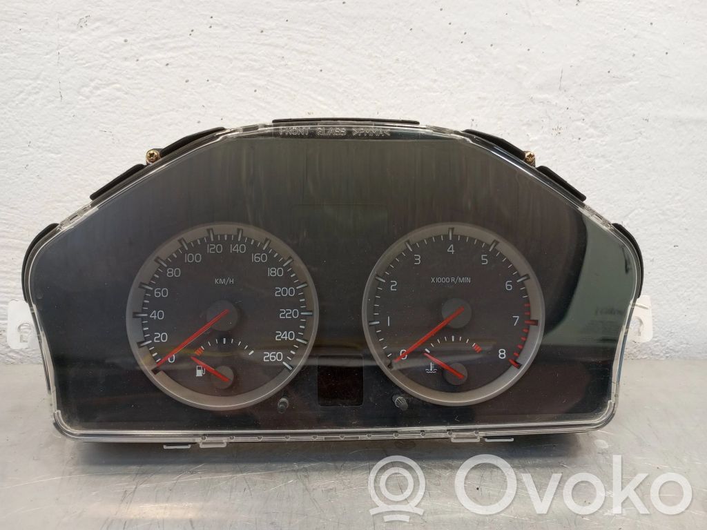 Volvo S40 Speedometer (instrument cluster) 
