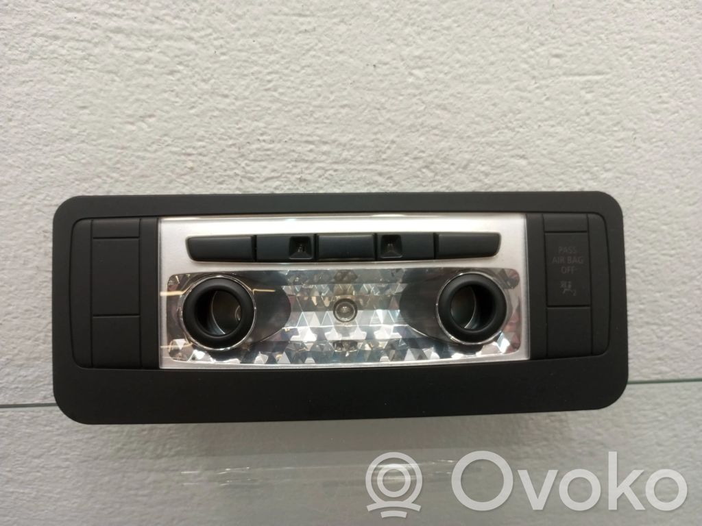 BMW 1 E82 E88 Front seat light 