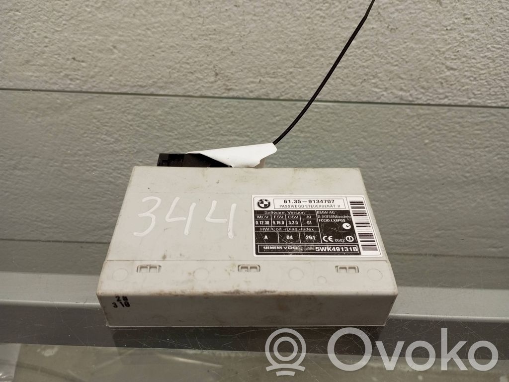BMW 5 E60 E61 Keyless (KESSY) go control unit/module 