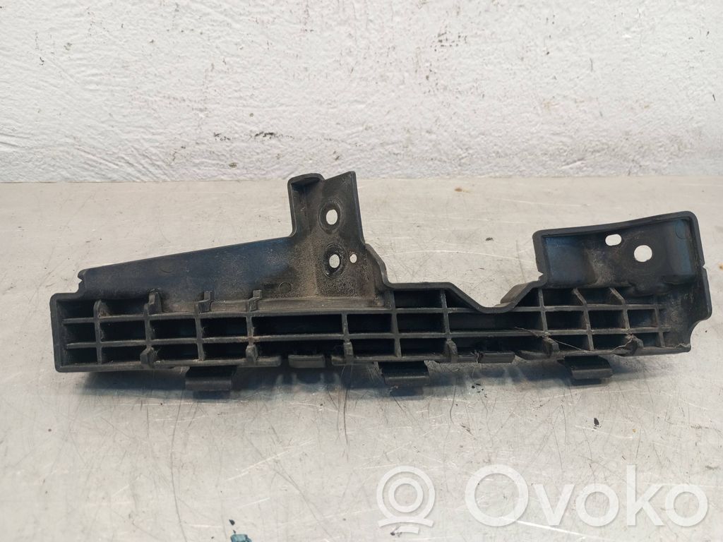 KIA Ceed Front bumper mounting bracket 