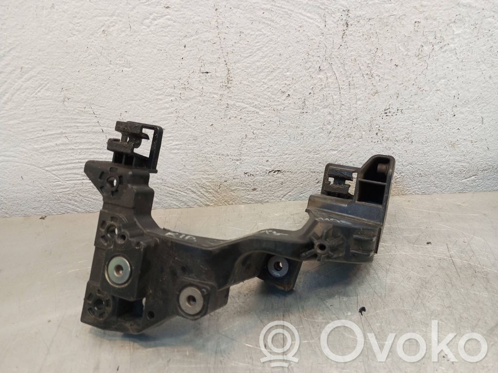 KIA Ceed Headlight/headlamp mounting bracket 