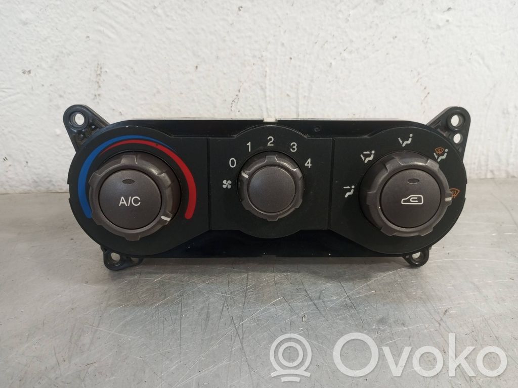 Hyundai Matrix Climate control unit 