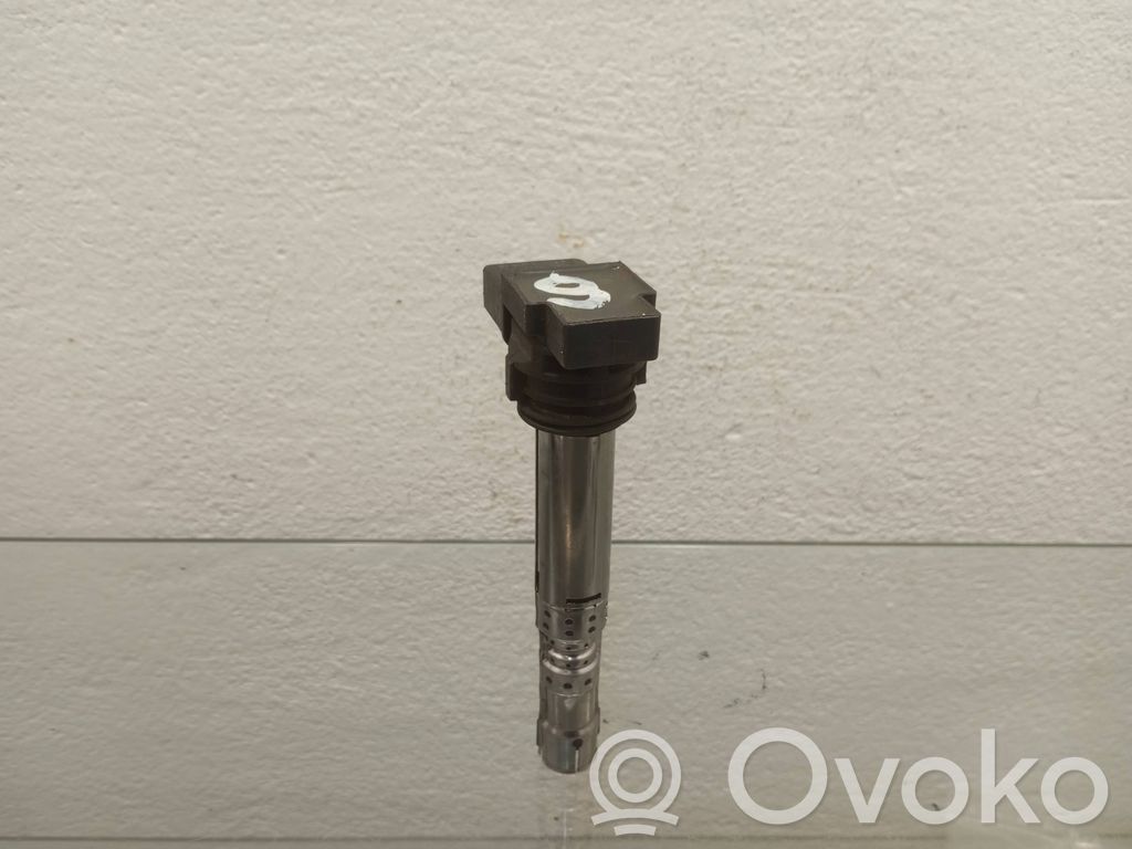 Audi A8 S8 D3 4E Bobina de encendido de alto voltaje 