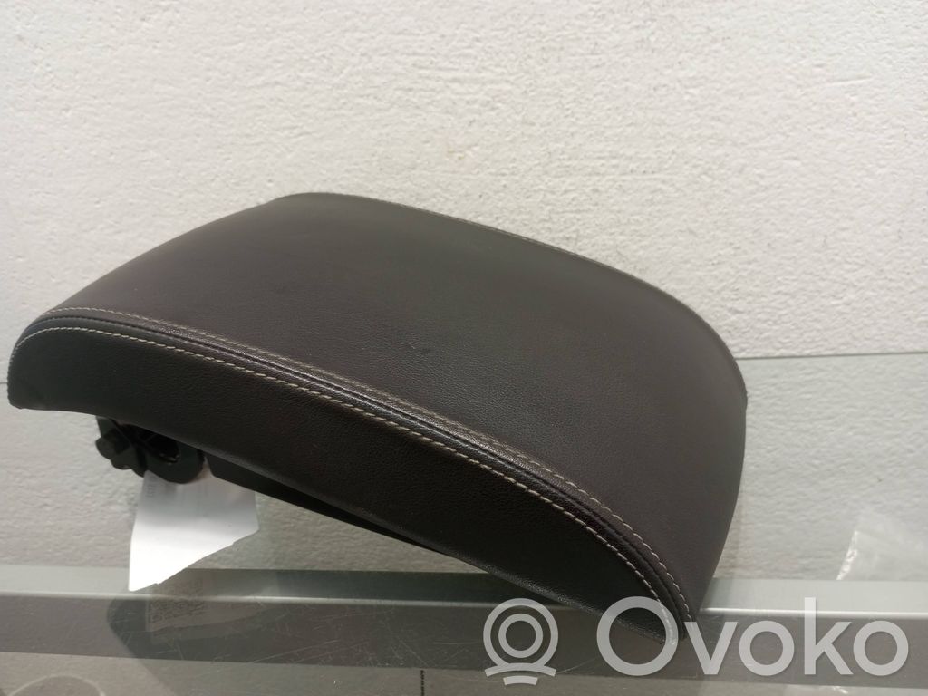 Ford Mondeo MK IV Armrest 