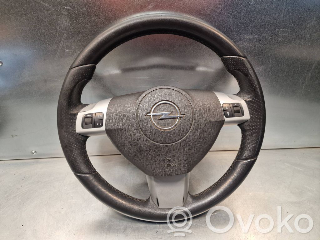 Opel Zafira B Ohjauspyörä 