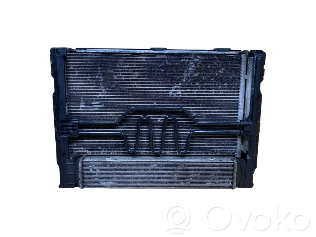 BMW 3 E92 E93 Radiatora komplekts 