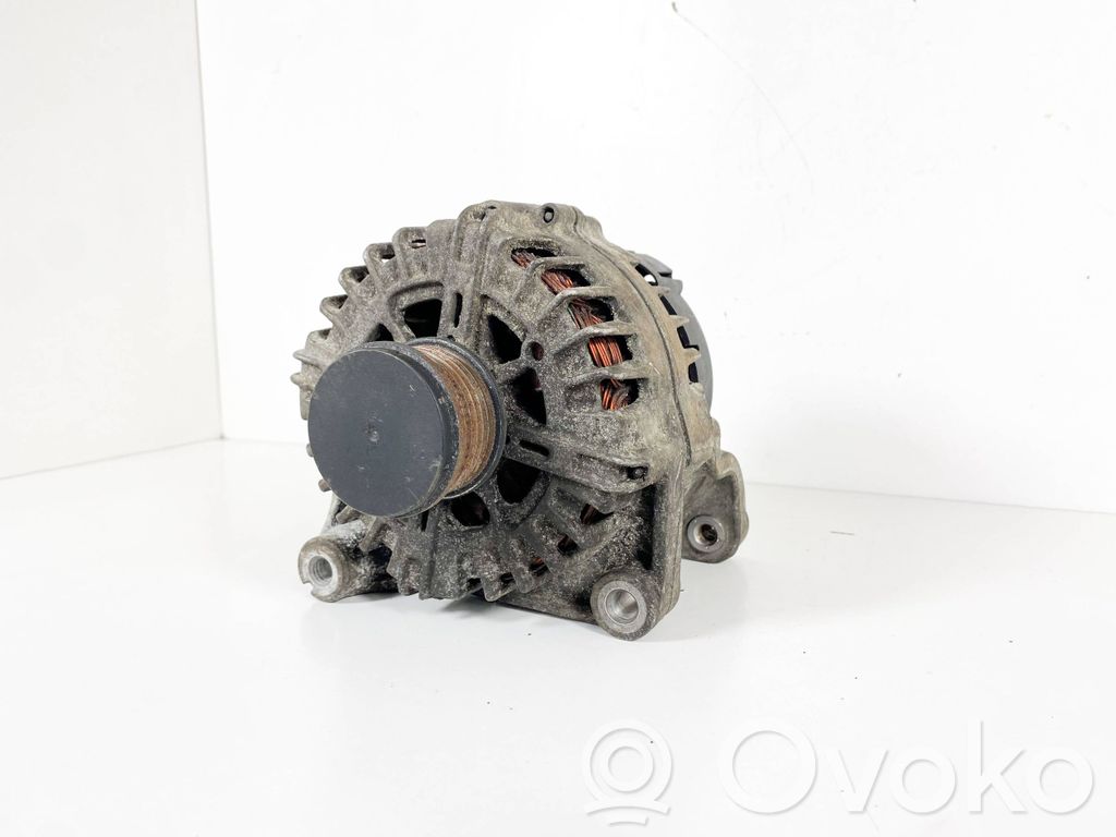 BMW 3 E90 E91 Generator/alternator 