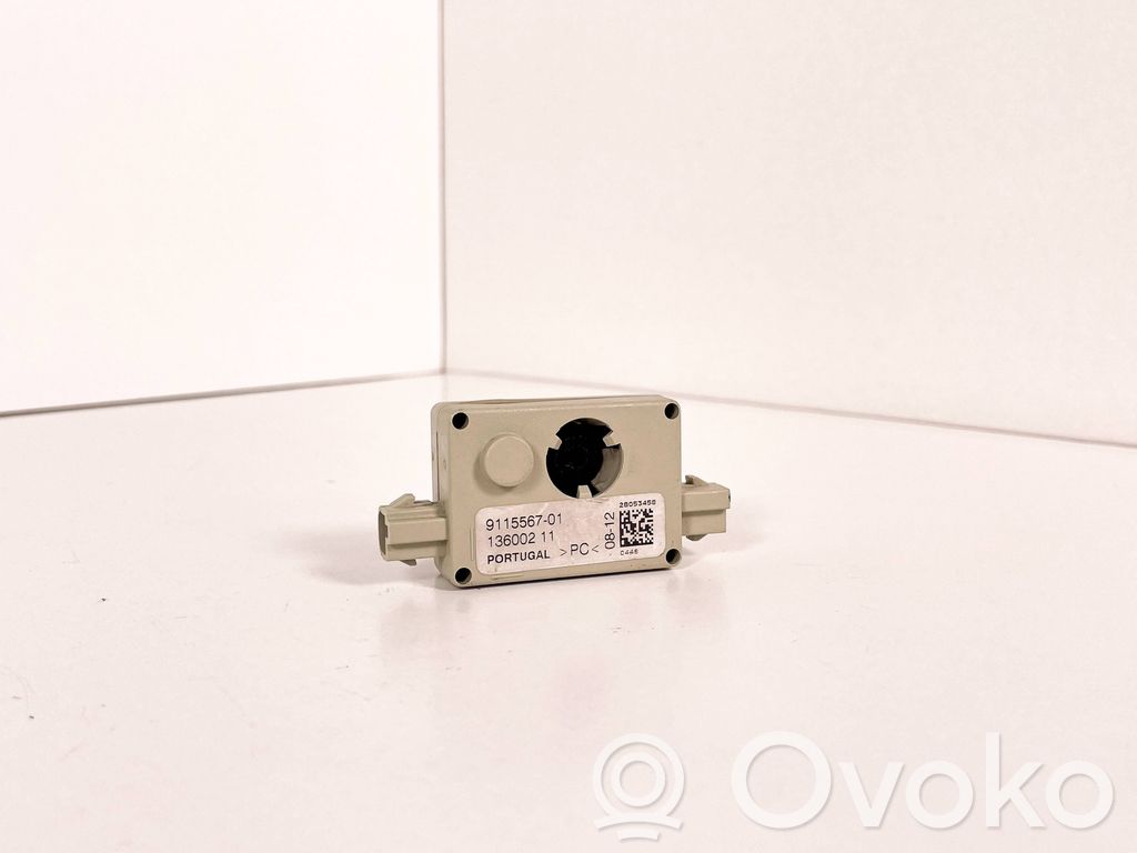 BMW 3 E92 E93 Aerial antenna amplifier 