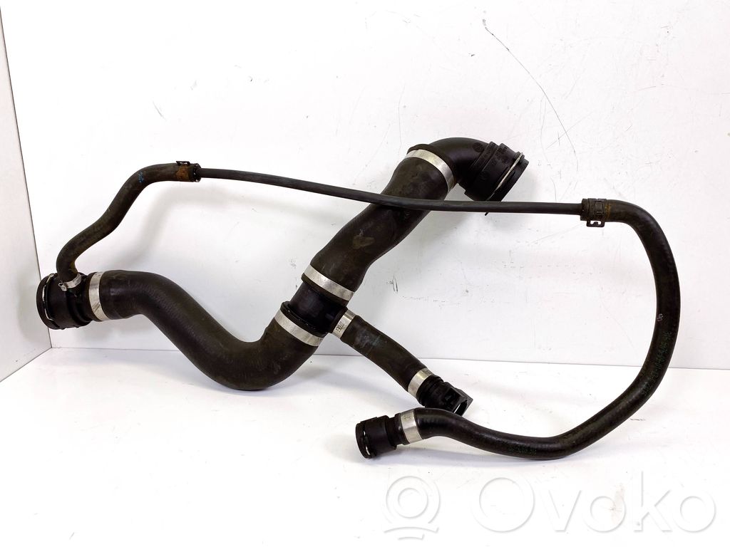BMW 3 E92 E93 Engine coolant pipe/hose 