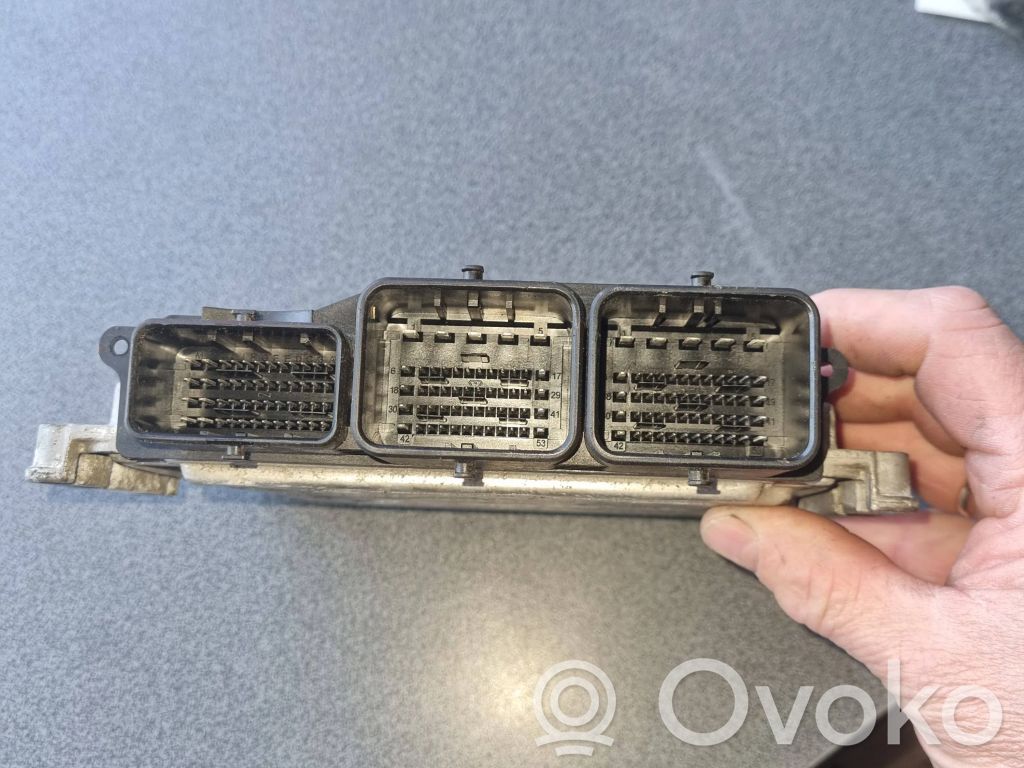 Engine control unit/module   CV2112A650AE,0281019349
