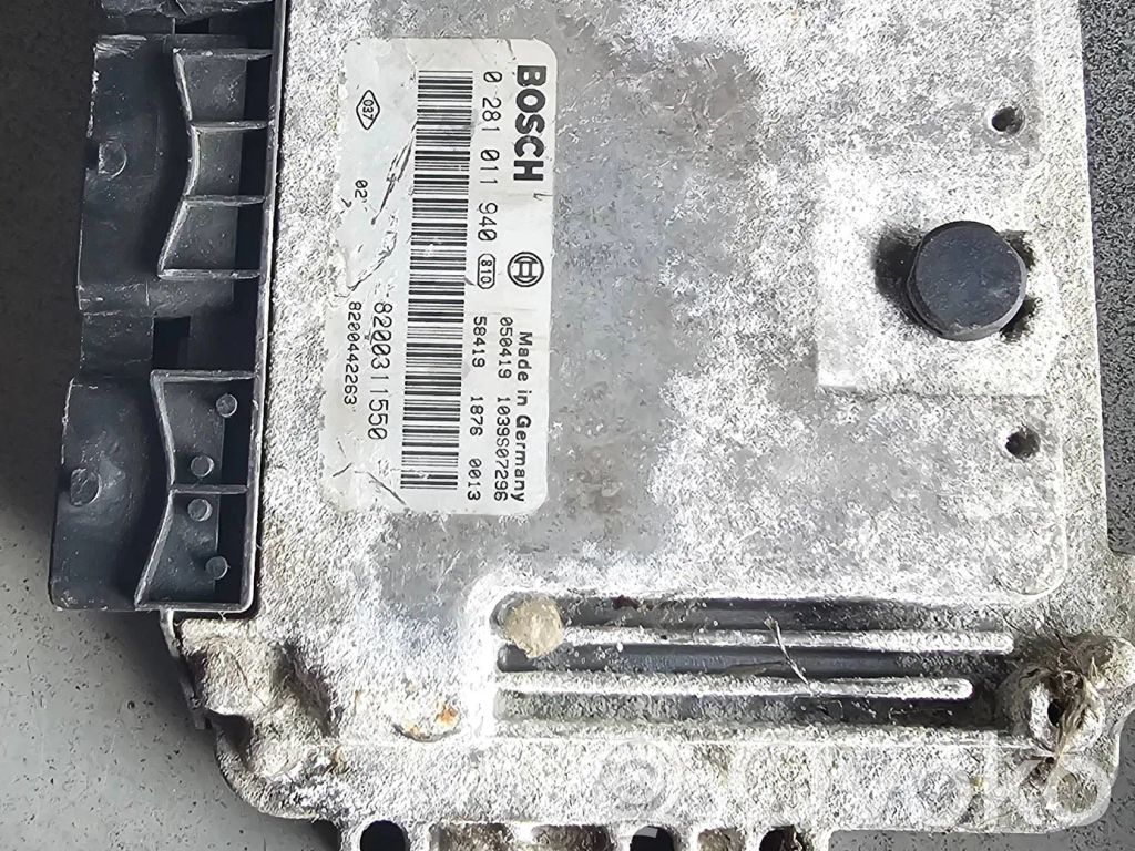 Nissan Interstar Engine control unit/module 