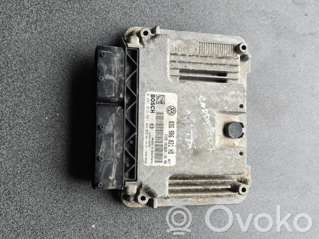 Volkswagen Caddy Calculateur moteur ECU 
