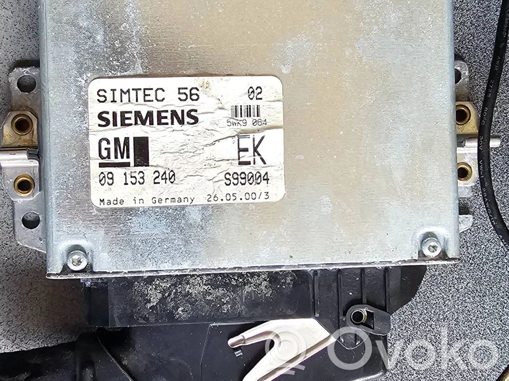 Opel Vectra B Engine control unit/module 