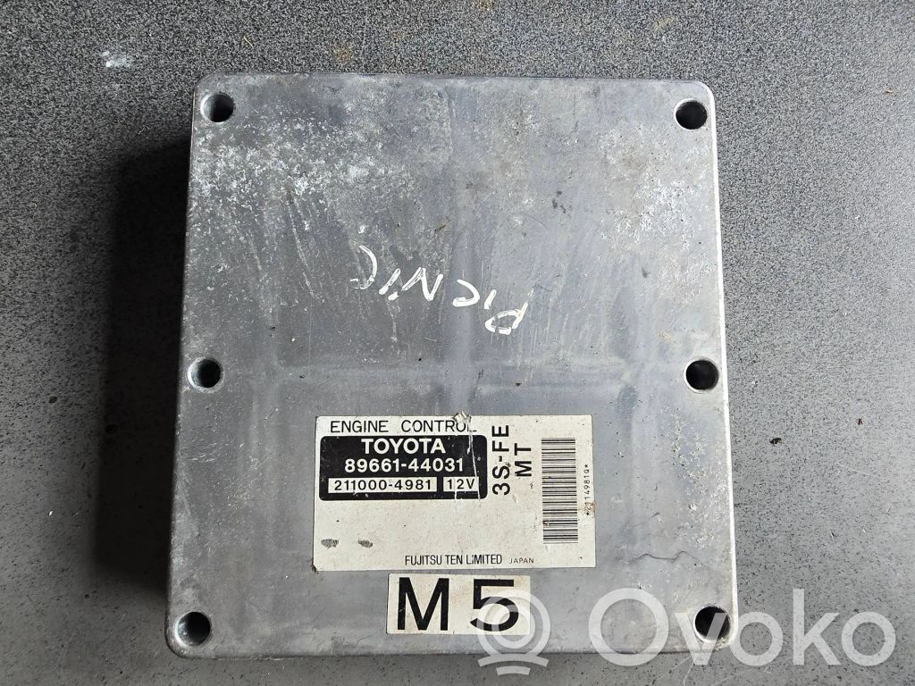 Toyota Picnic Engine control unit/module 
