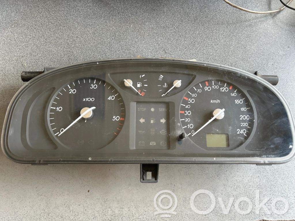 Licznik / Prędkościomierz   8200218863,501018550077,7N0X2HC2