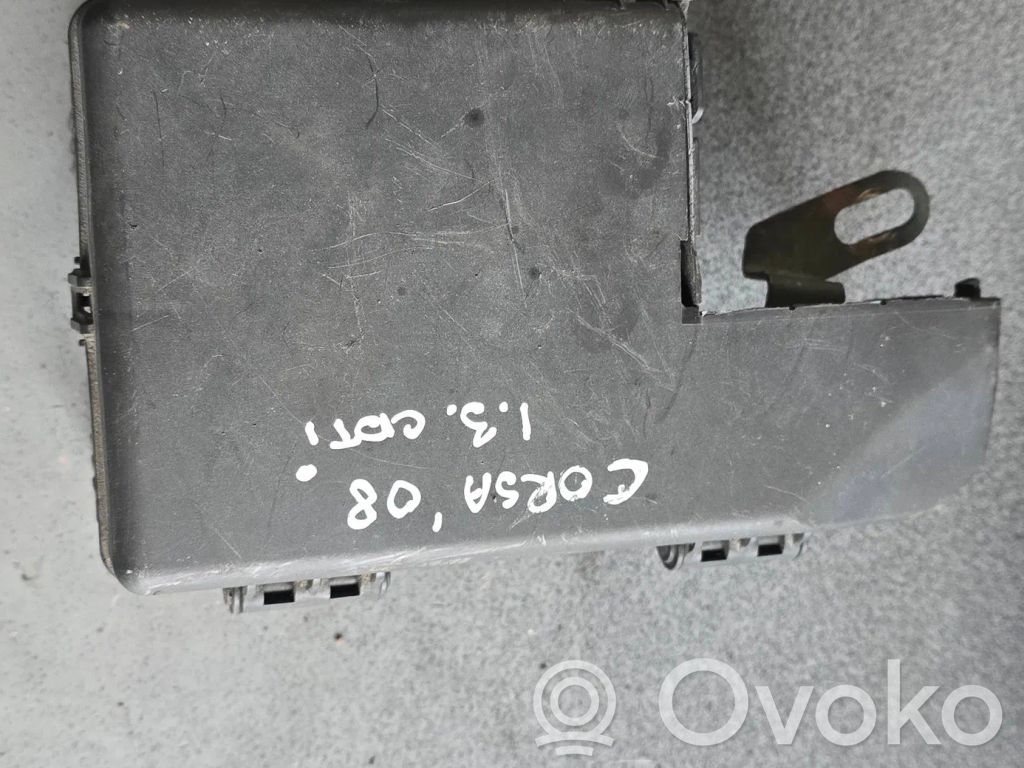 Opel Corsa D Fuse box set 