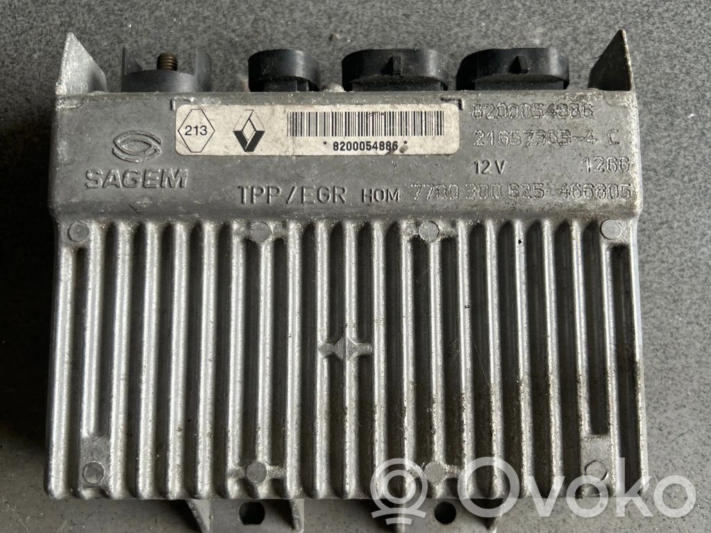 Renault Master II Engine control unit/module 