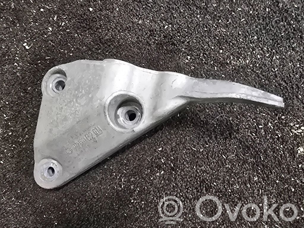 Engine mounting bracket   13248509