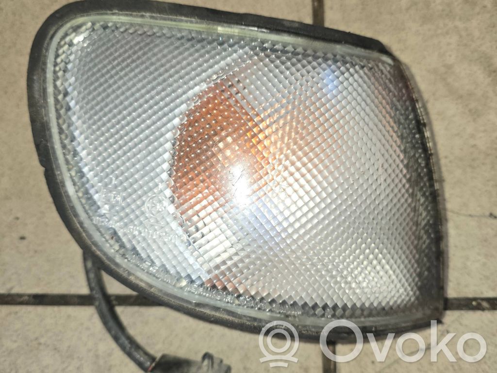 Nissan Sunny Front indicator light 