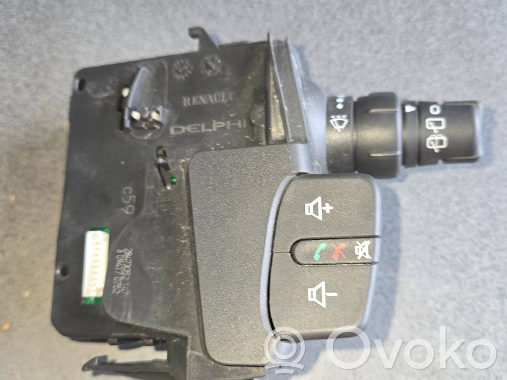 Renault Kangoo II Wiper control stalk 