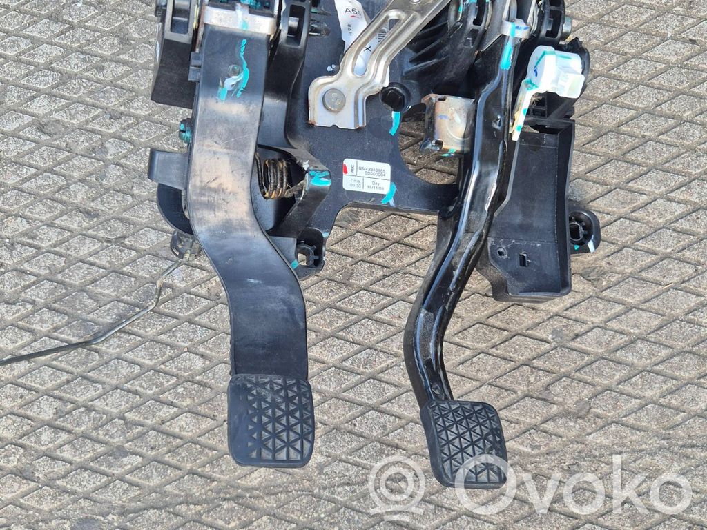 Opel Mokka Pedalų komplektas 