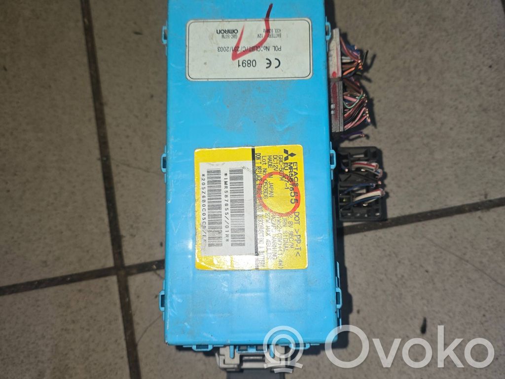 Mitsubishi Grandis Módulo de fusible 