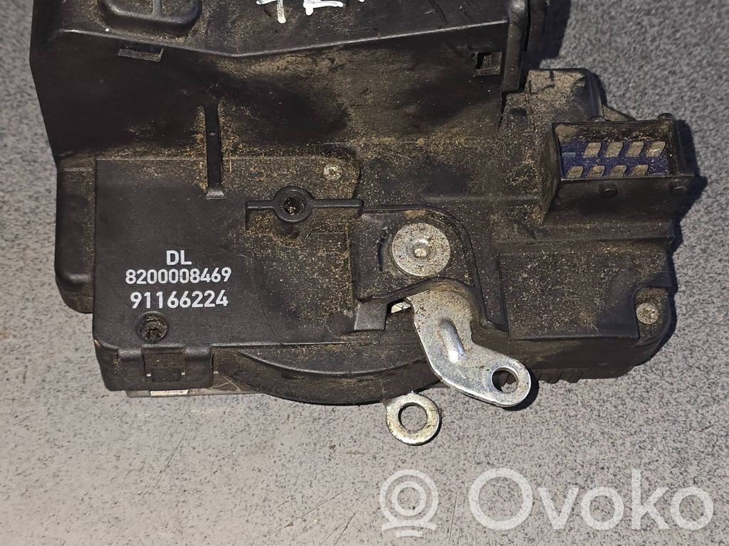 Renault Trafic II (X83) Cerradura de puerta trasera 