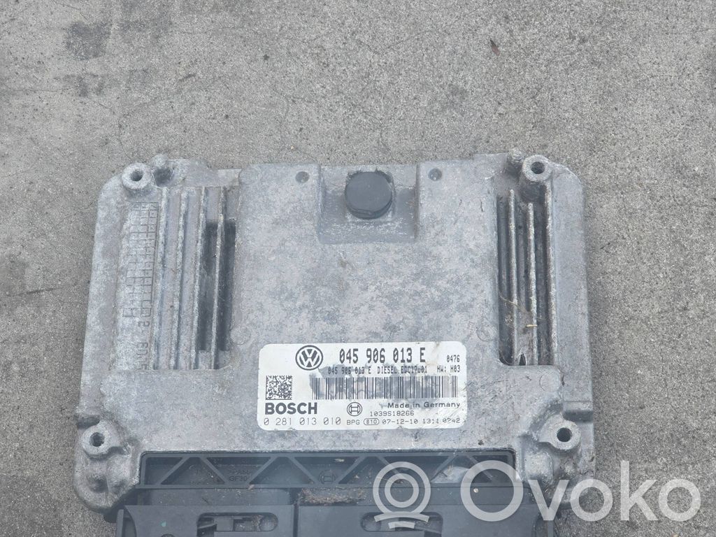Volkswagen Polo IV 9N3 Unidad de control/módulo del motor 