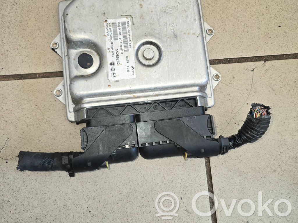 Opel Combo D Engine control unit/module 