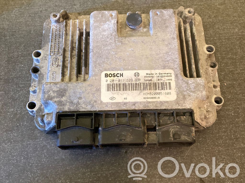 Renault Trafic II (X83) Engine control unit/module 