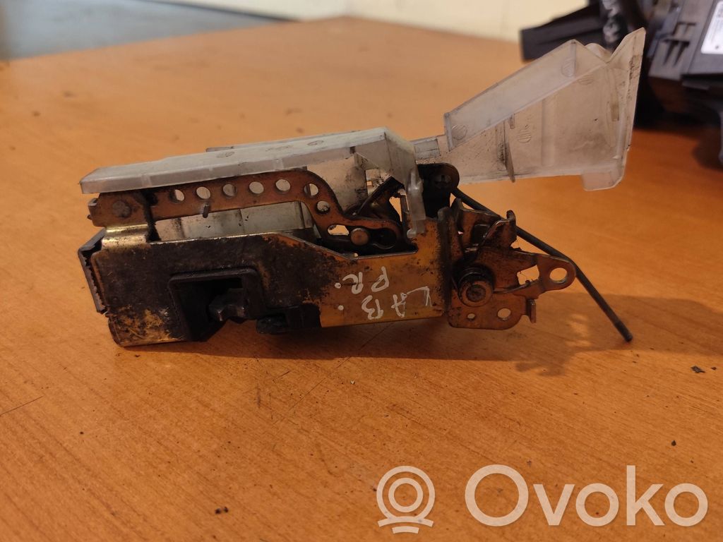 Volkswagen Multivan T4 Încuietoare ușă față 