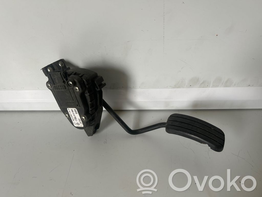 Opel Vivaro Accelerator throttle pedal 