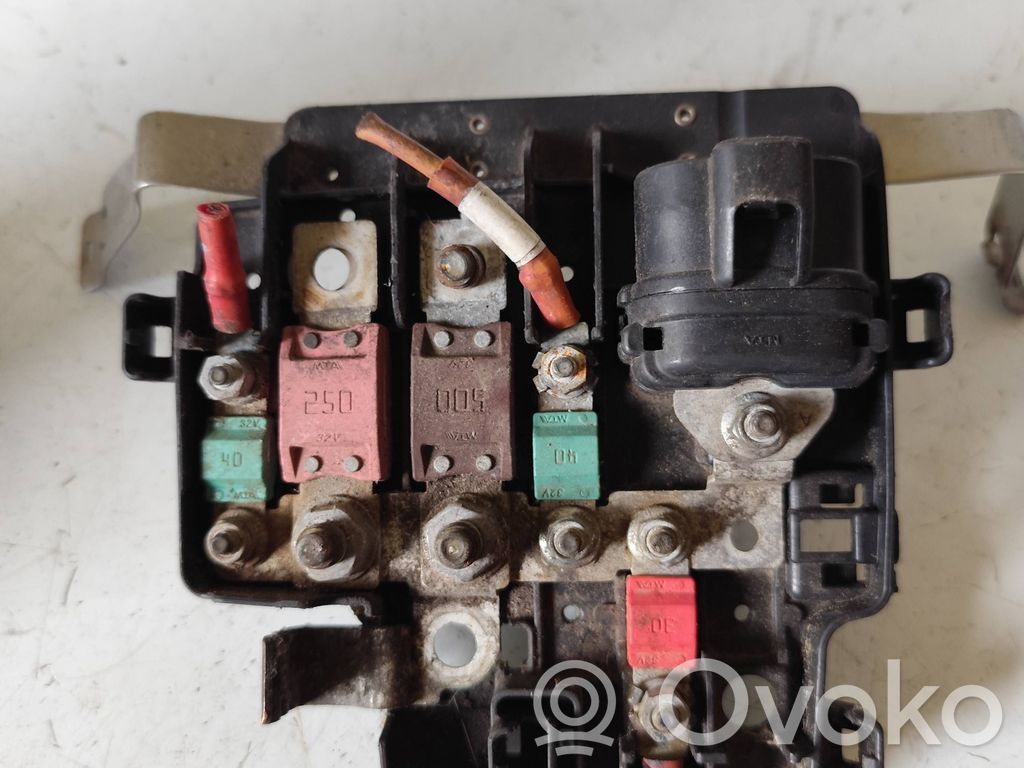 Renault Trafic II (X83) Cableado positivo 