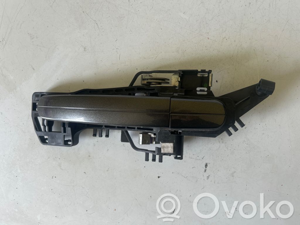 Ford Transit -  Tourneo Connect Manecilla externa puerta delantera 