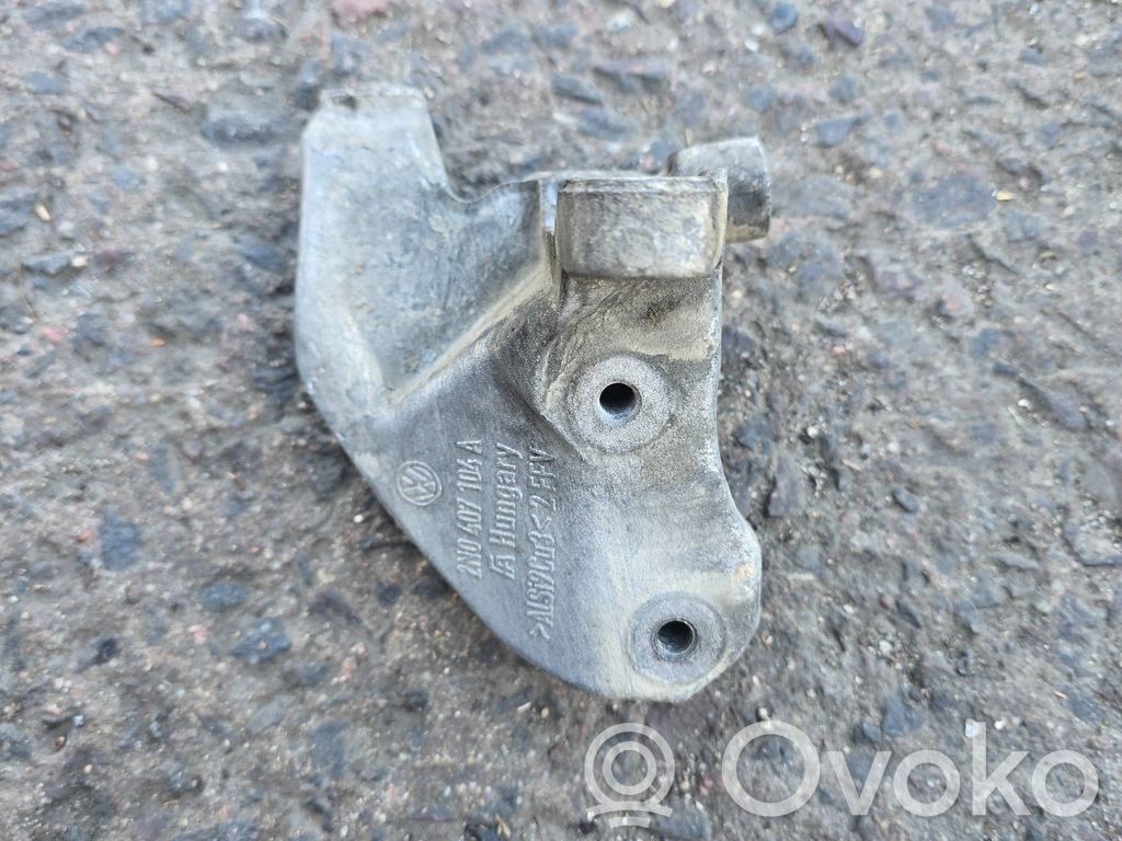 Volkswagen Crafter Engine mounting bracket 