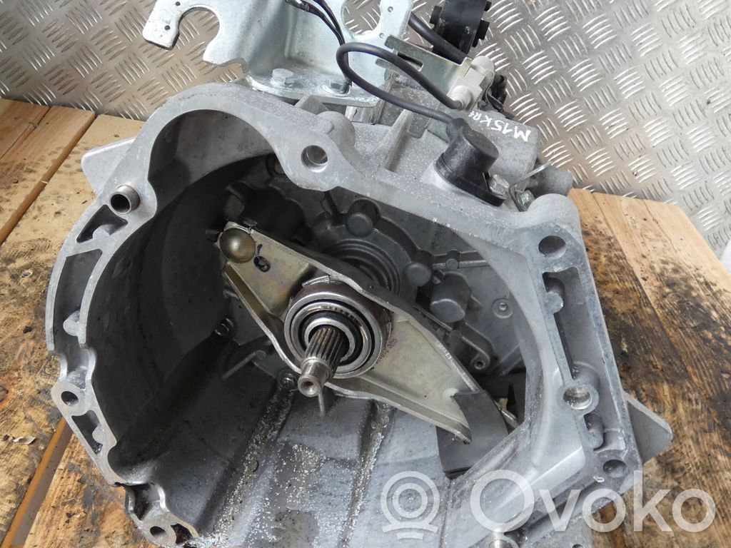 Manualna 6-biegowa skrzynia biegów   T18R06,11G0441