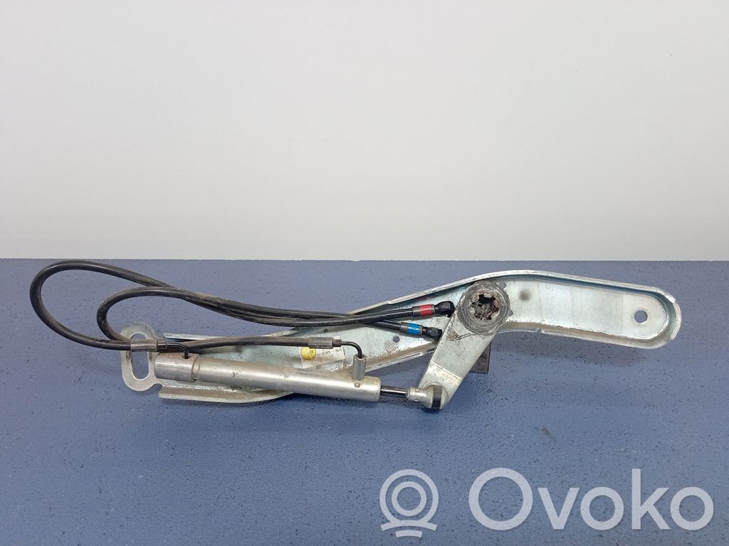 Holder (bracket)   3D5827582C,3D5827582C