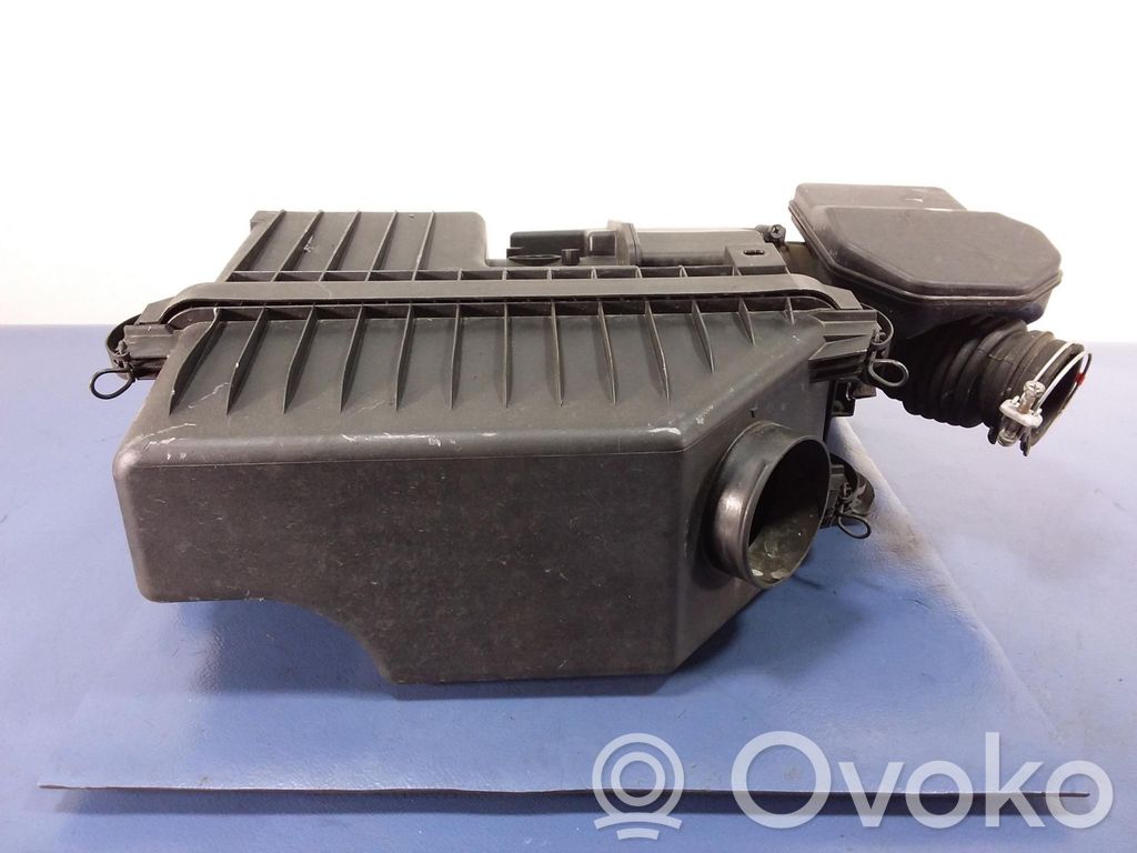 Cadillac SRX Air filter box 