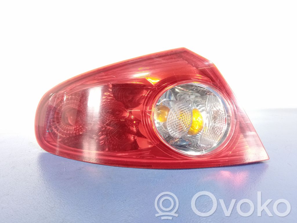 Chevrolet Lacetti Aizmugurējais lukturis virsbūvē 