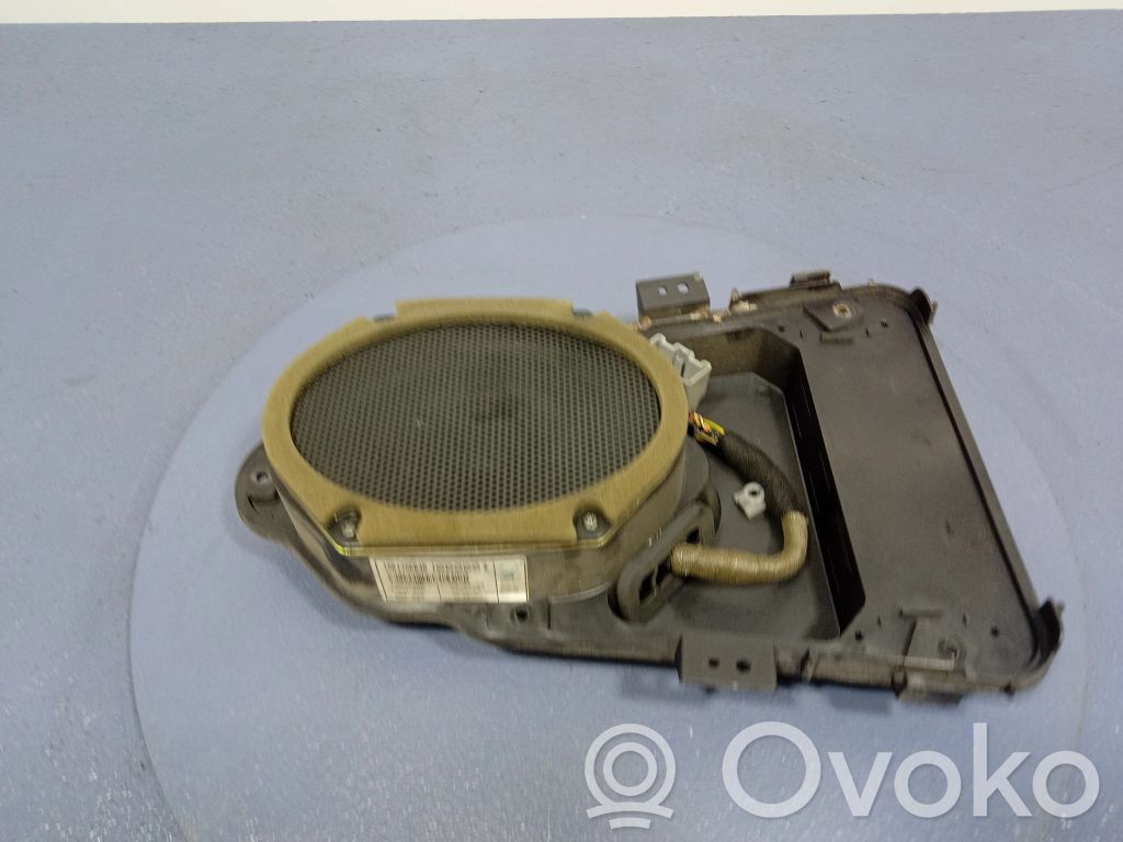 Jaguar S-Type Subwoofer-bassokaiutin 