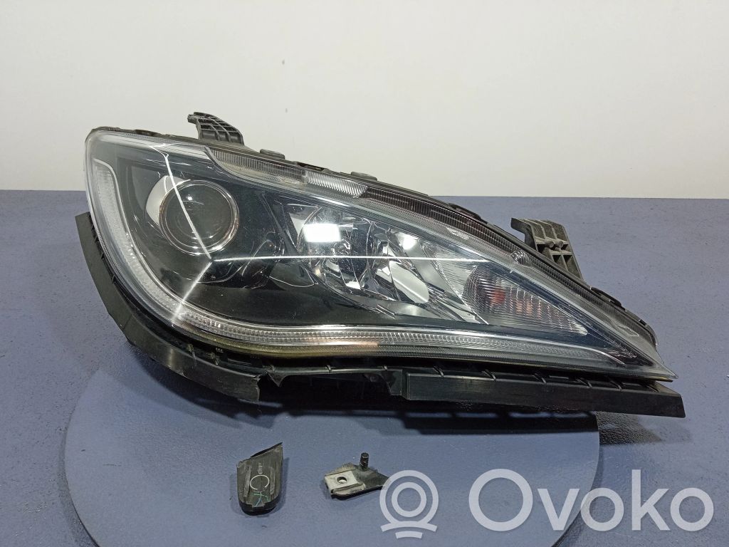 Chrysler Pacifica Headlight/headlamp 
