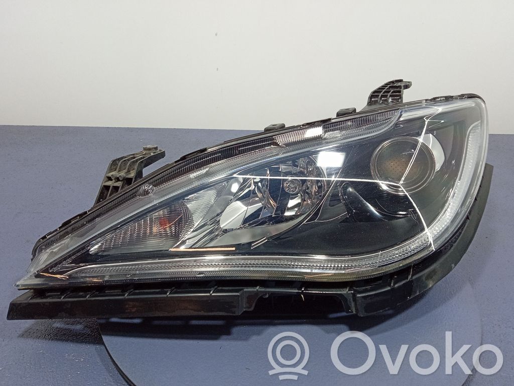 Chrysler Pacifica Headlight/headlamp 