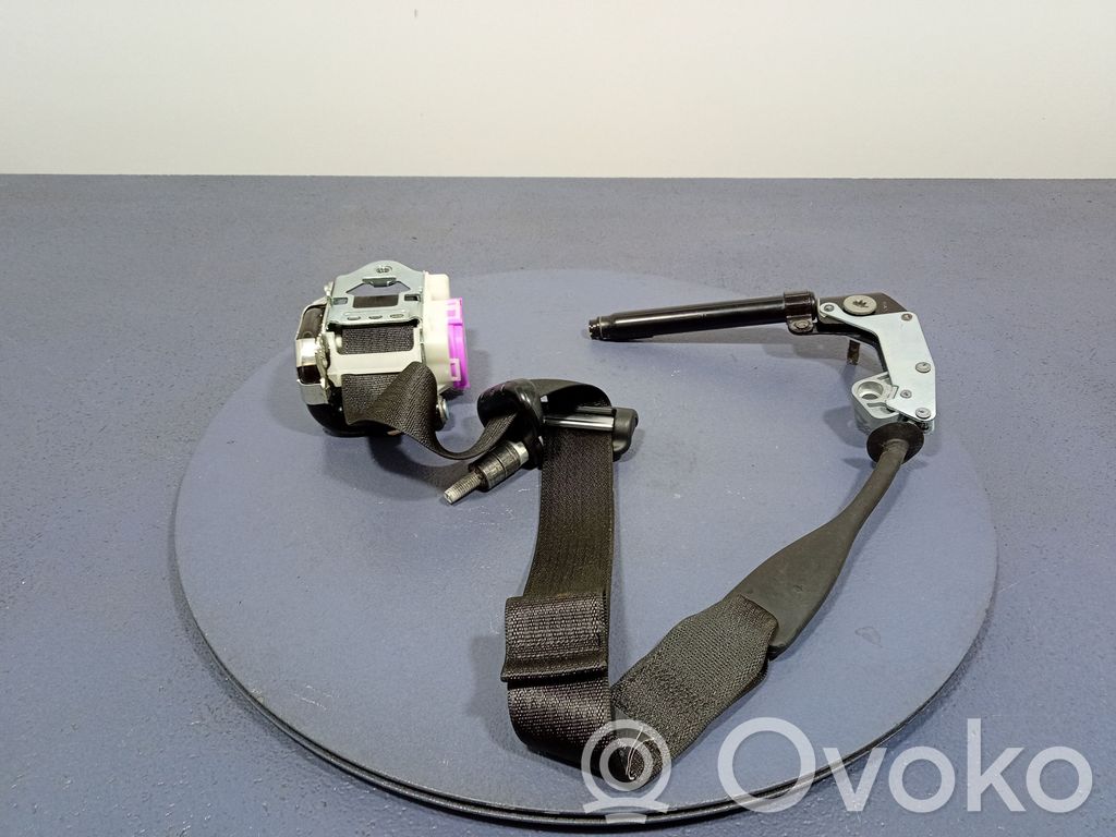 Ford Mustang VI Cinturón delantero 