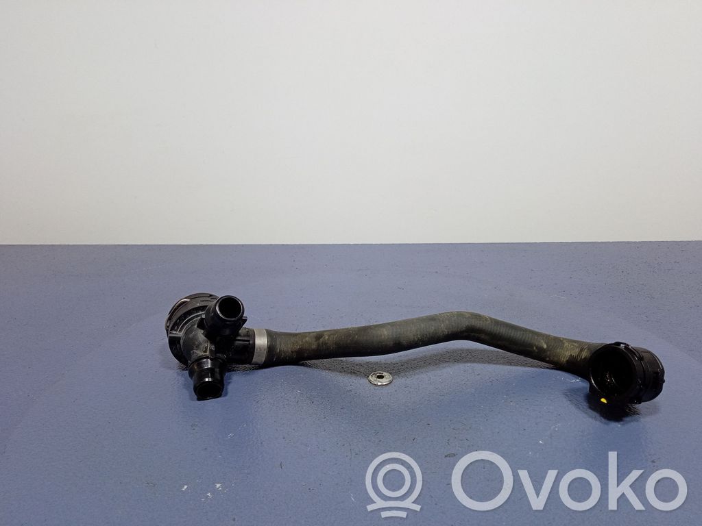 BMW iX Engine coolant pipe/hose 