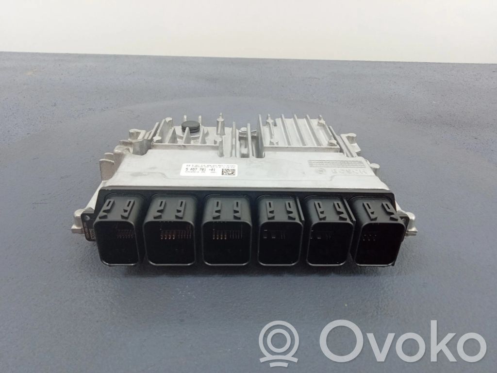 BMW 1 F40 Engine control unit/module ECU 