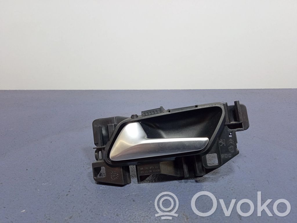 Peugeot Rifter Front door exterior handle 
