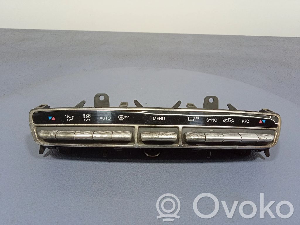 Mercedes-Benz AMG GT R190 C190 Panel klimatyzacji 