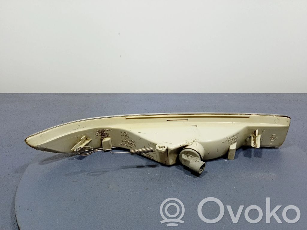 Opel Movano A Headlight/headlamp 