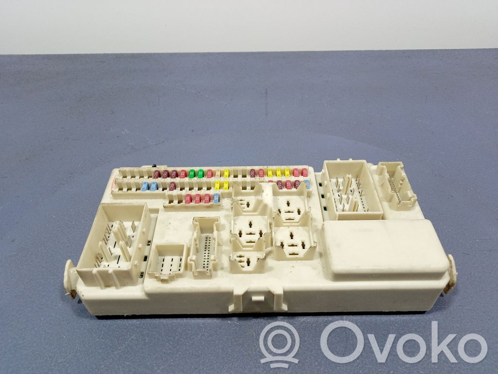 Juego de caja de fusibles